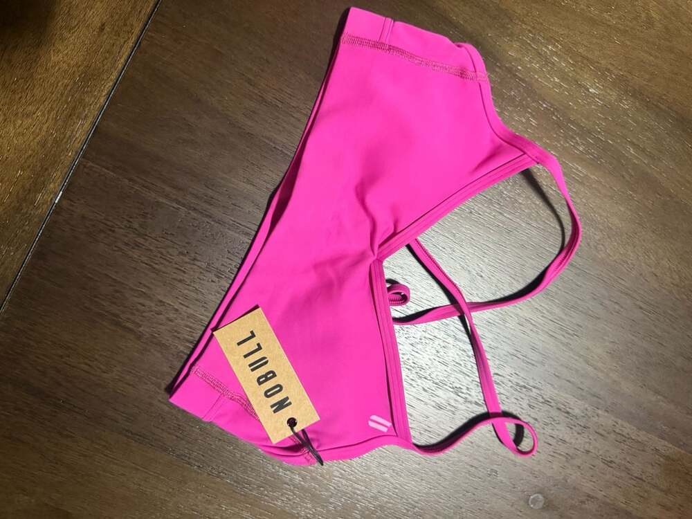 Nobull TS Bra Size S Fuchsia Red Sports Bra